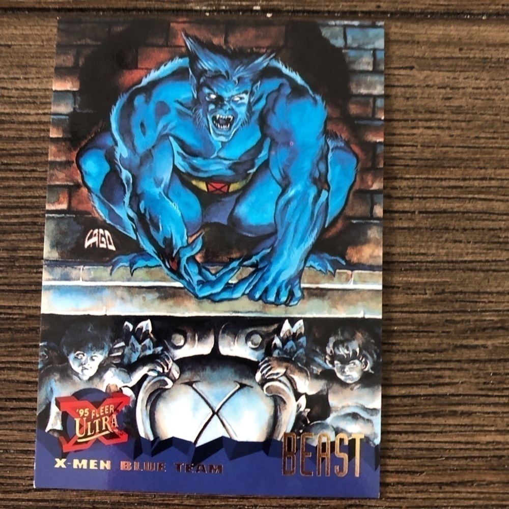 X-Men ’95 Fleer Ultra trading card: X-Men Blue Team: Beast #94
